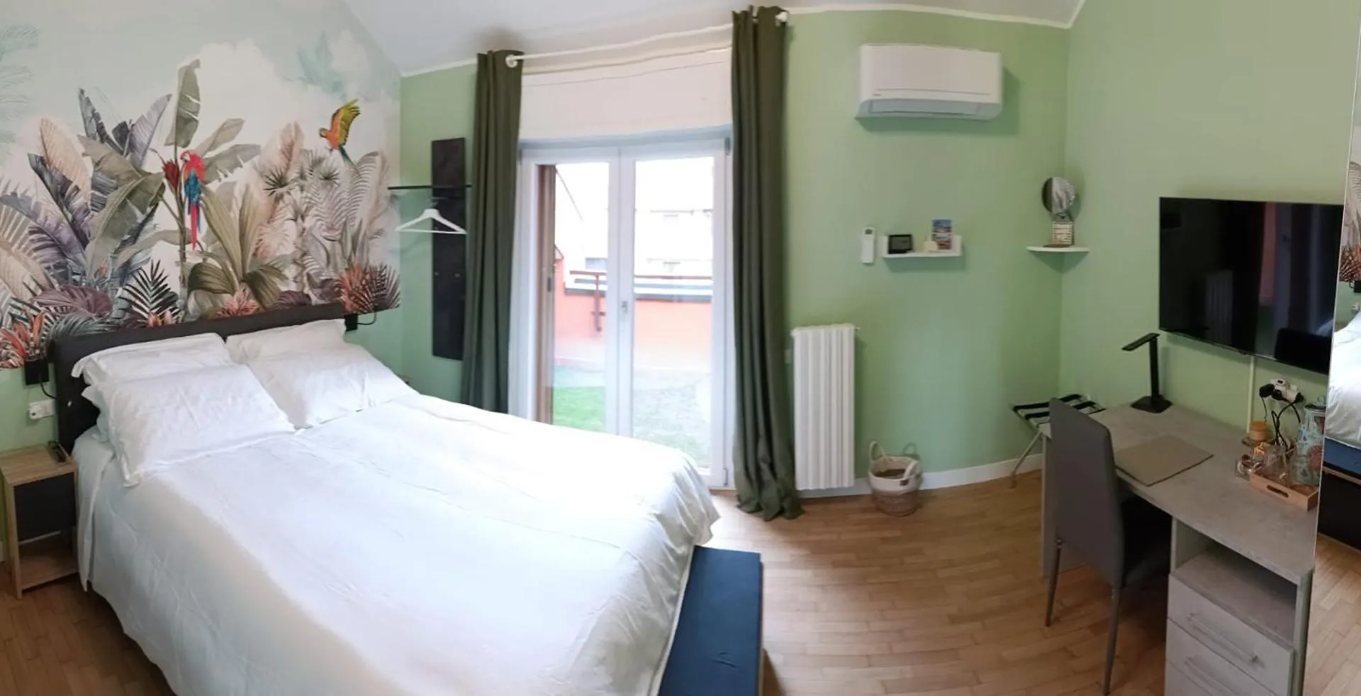 Konukevi Green Attico Milano Otel İtalya